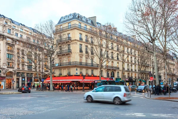 Paris, Franciaország-17.01.2019: Streets of Paris, Franciaország. Épületek — Stock Fotó