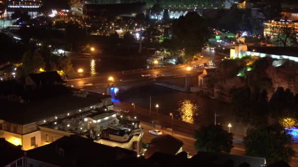 Vista Nocturna Del Puente Metekhi Visión General Tbilisi Por Noche — Vídeos de Stock