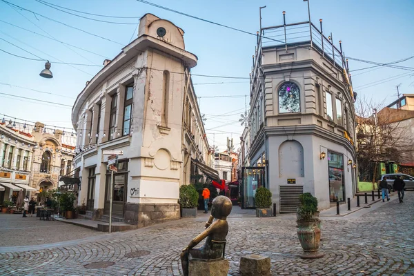 Tiflis, Georgia - 14.01.2019: Hermosa casa en el Viejo Tiflis . — Foto de Stock