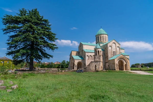 Cattedrale Bagrati Chiesa ortodossa (XI secolo) nella città di Kutaisi , — Foto Stock