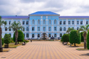 Batum, Gürcistan - 20.06.2019: Devlet universunun mavi binası