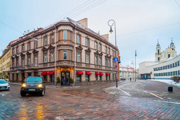 Vilna, Lietuva - 05.01.2019: Las antiguas calles de Vilna. Nueva Y —  Fotos de Stock