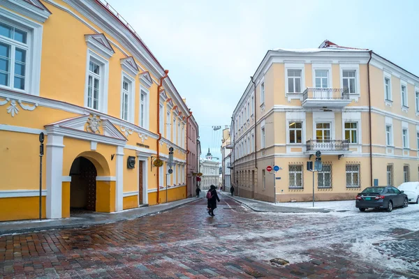 Vilna, Lietuva - 05.01.2019: Las antiguas calles de Vilna. Nueva Y —  Fotos de Stock