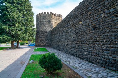 Gürcistan 'ın Kvareli kentindeki eski bir ortaçağ kalesi.
