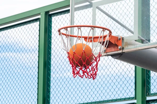 Basketball Ring Net Ball Outdoor Playground — Stock Photo, Image