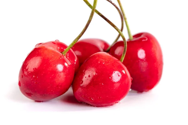 Süße Rote Kirschbeeren Isoliert Auf Weißem Hintergrund Früchte — Stockfoto