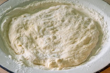 Geleneksel Gürcistan yemeği khachapuri için Hamur, yiyecek
