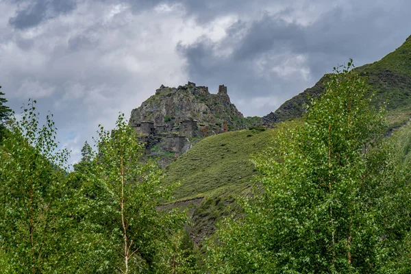 Arruinado Pueblo Medieval Fortaleza Mutso Región Khevsureti Georgia Cáucaso —  Fotos de Stock