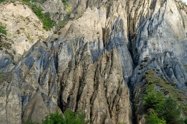 Многоцветные Скалы Горах Хевсурети Пейзаж Грузия Поездки — стоковое фото