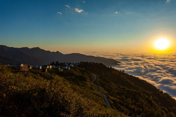 Hermosa Vista Del Atardecer Desde Gomismta Mountiain Arriba Aire Viajes — Foto de Stock