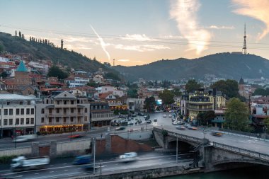 Tiflis, Gürcistan - 14 Ekim 2020: Meidan Meydanı, Tiflis, Seyahat