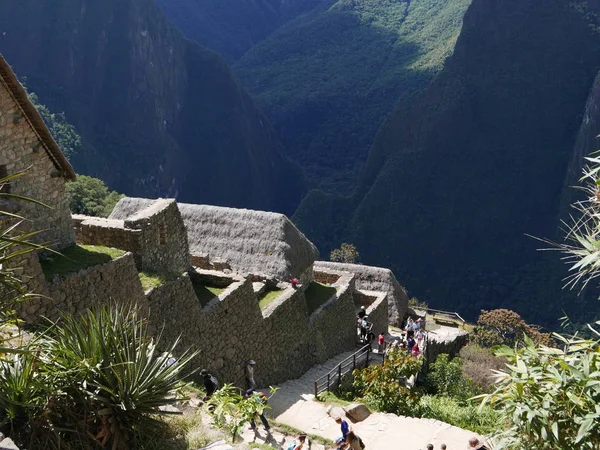 Vista Panorámica Las Casas Piedra Ladera Montaña Donde Encuentra Machu — Foto de Stock