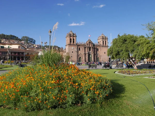 Plaza Principal Ciudad Cusco Durante Día Con Catedral Jardín Ornamental — Foto de Stock