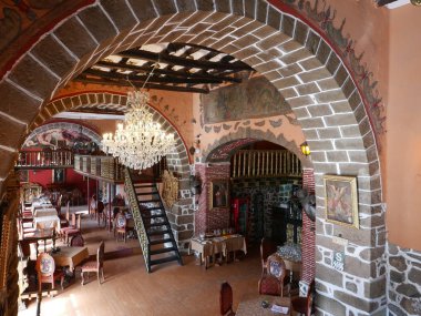 Cusco, Peru. 12 Temmuz 2017. El Truco Restaurant'ta gündüz Cusco şehir merkezinde. Özgün İspanyol etkisi olan yerel bir koloni tarzı ile dekore edilmiştir. 