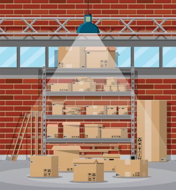 Mallar ve konteynırlarla dolu bir depo.