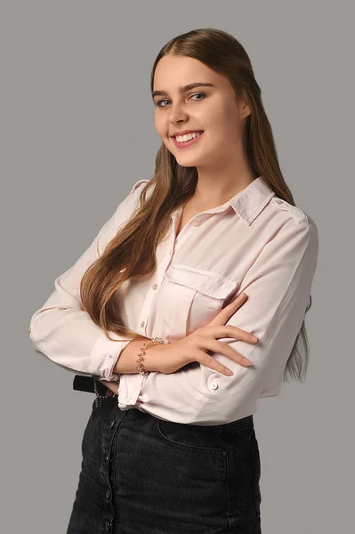 젊은 여자 고등학교의 초상화 — 스톡 사진