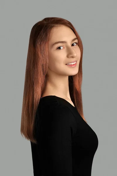 젊은 여자 고등학교의 초상화 — 스톡 사진