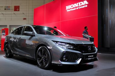 Frankfurt, Almanya - Eylül 2019: gri gümüş Honda H-Rv Suv araba, 