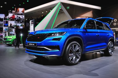 Frankfurt, Almanya - Eylül 2019: Mavi Skoda Kodiaq Suv, Iaa Inter