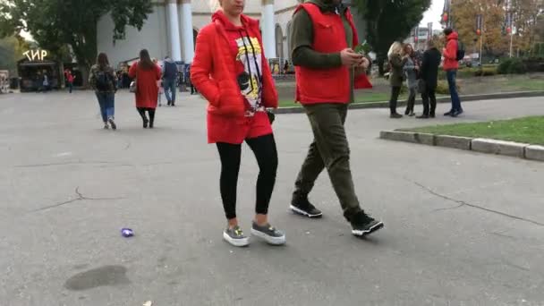 Kiew Ukraine Oktober 2018 Menschen Spazieren Und Verbringen Ihre Freizeit — Stockvideo