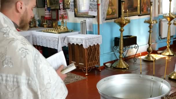 Kiev Ukraine May 2019 Young Priest Reads Prayer Bible Conducts — Stock Video