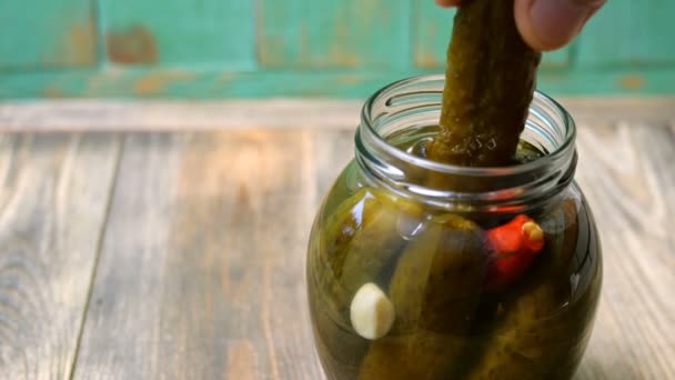 Fingers Person Take Pickled Pickled Cucumber Glass Jar Which Stands — Stock Video