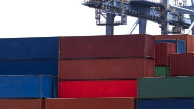 Yalıtılmış üzerinde kargo konteyner kutusu 1