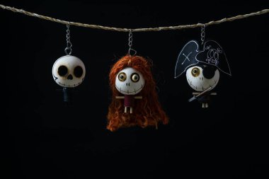Dekoratif hayalet oyuncaklar için Halloween arka plan kopya alanı ile