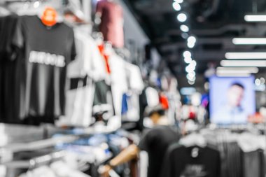 Soyut sh moda giyim mağazasında alışveriş bir adam bulanık