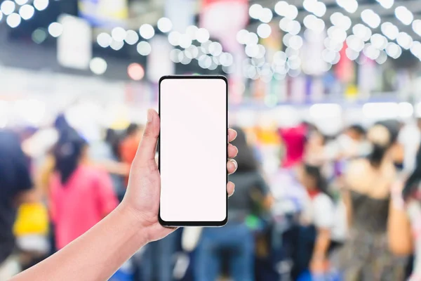 Imagen de maqueta del teléfono móvil, mano sosteniendo la pantalla en blanco móvil smar — Foto de Stock