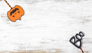 Mutlu Cadılar Bayramı. Masaüstü çalışma alanı düz üst görünüm wi uzanır