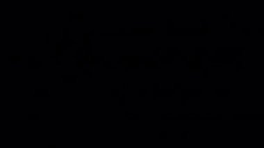 3D yeşil parlayan enerji geri sayımı. Alfa kanalı ile izole edilmiş 10-0 sayı. 4K Futuristik 10 saniye geri sayım yeşil neon titreşimi siyah efekt elementinde izole edildi.