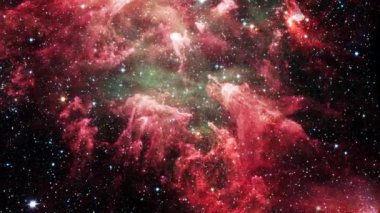 Carina Nebula yıldız alanına uzay uçuşu. 4K 3D görüntüleme. Uzay 'da Yıldız Alanı, Galaksi ve Nebula' yla Uçuş. NASA Hubble resimleri tarafından döşenmiş elementler.