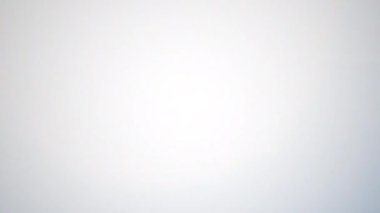 Optik işaret fişeği patlamalı sinematik arka plan mesajı izlediğiniz için teşekkürler. 4K 3D Bilim Teknolojisi karavanı başlıkları için mavi ışıklı yangın metnini izlediğiniz için teşekkürler.