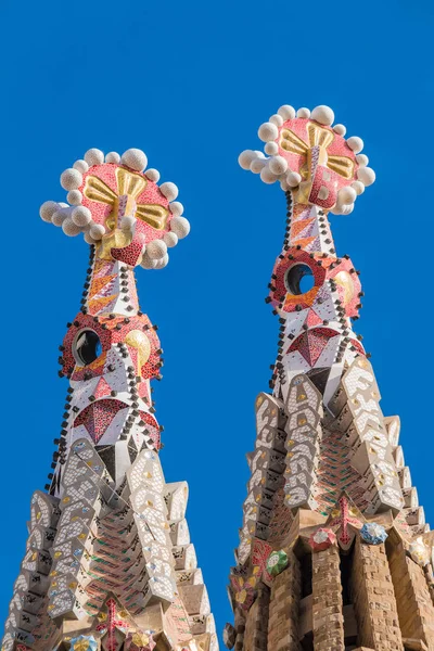 Tapınak Expiatori de la Sagrada Familia Kuleleri