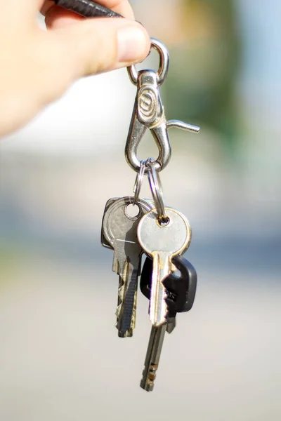 Male Holding Bounch Keys Lost Found Keys Concept — Stock Photo, Image