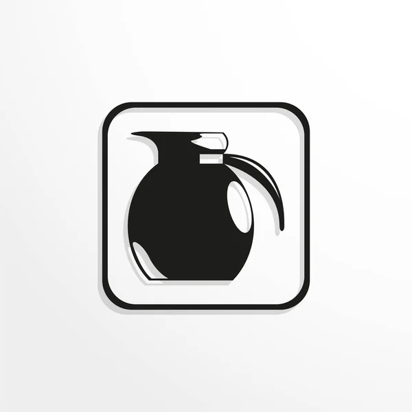 Decanter Liquids Vector Icon — Stock Vector