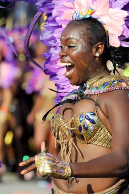 Toronto, Kanada - Ağustos 04: Masqueraders Toronto Karayip karnaval Grand Parade adlı sergi yer yer almak
