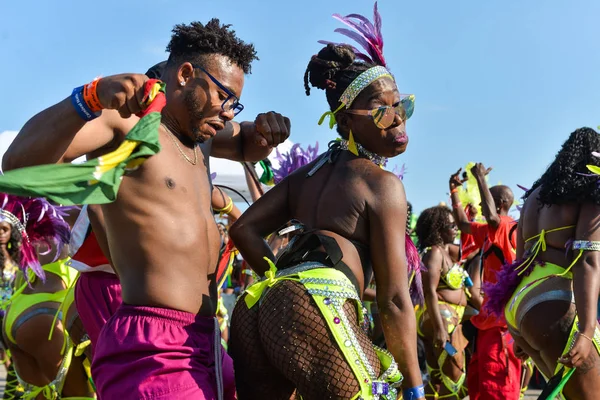 Toronto Kanada Srpna Maškarních Hostů Torontu Karibiku Karneval Grand Parade — Stock fotografie