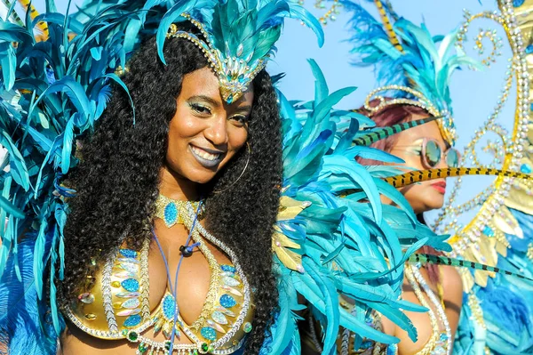 Toronto, Kanada - Ağustos 04: Masqueraders Toronto Karayip karnaval Grand Parade adlı sergi yer yer almak
