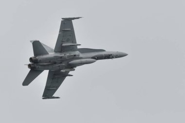 Cf-18 Hornet, 1 Eylül 2019'da Toronto, On, Kanada'da Ontario Gölü üzerinde düzenlenen 70.