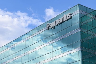 Toronto, ON, Kanada 20 Haziran 2025: Paymentus Fintech IT şirketinin logosuna bakın..