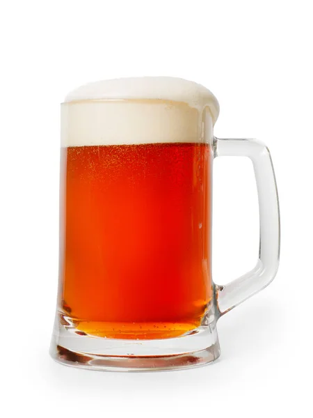 Caneca Cerveja Cor Âmbar Com Espuma Isolado Branco Caminho Recorte — Fotografia de Stock
