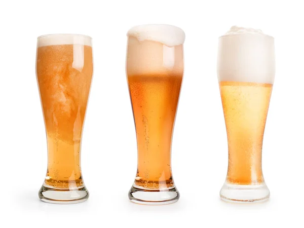 Drei Pint Leichtes Bier Set Mit Schaumkappe Isoliert Auf Weiß — Stockfoto