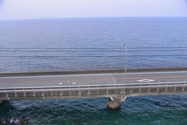 Brücke Auf Blauem Meeresgrund — Stockfoto