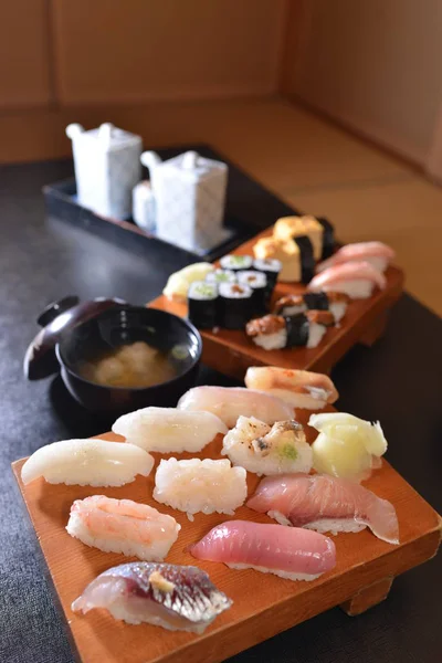 Σασίμι Και Σούπα Από Sushiyanojoukou — Φωτογραφία Αρχείου
