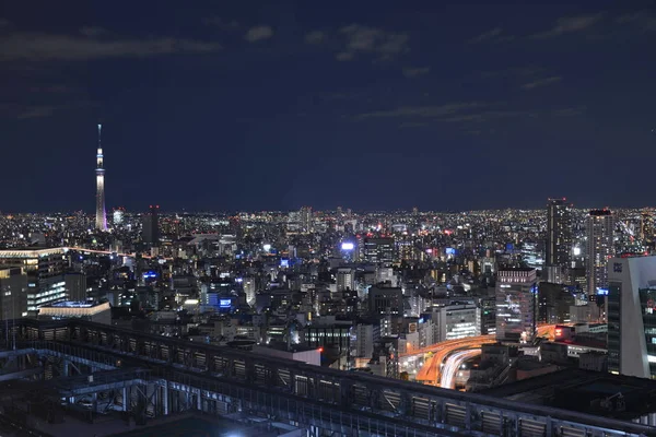 东京香格里拉大酒店的东京天空树 — 图库照片