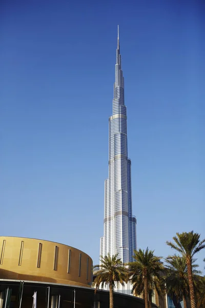 Vista Baixo Ângulo Burj Khalifa Topo Dubai Emirados Árabes Unidos — Fotografia de Stock