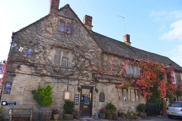 Cotsworld Arms Burford England — Stockfoto