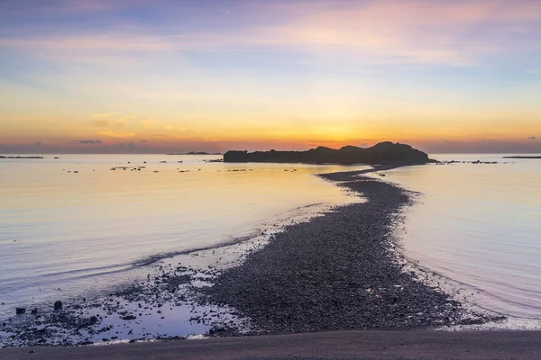 Pfad Wasser Mit Felsen Und Sonnenuntergang — Stockfoto